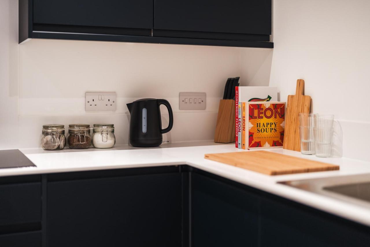 Wych Cottage, Striking 2 Bed, Parking, Ground Floor Flat - Step Free Somerton  Exterior foto